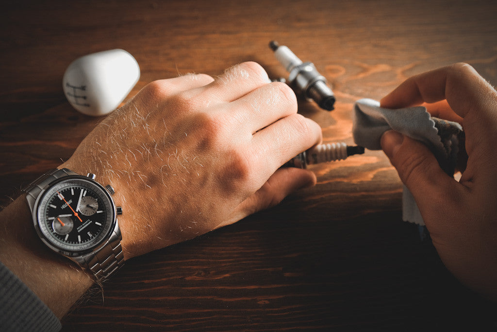 Silverstone Black (Refurbished)